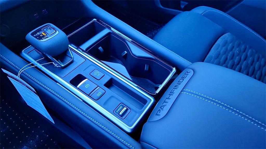 new 2025 Nissan Pathfinder car, priced at $35,866