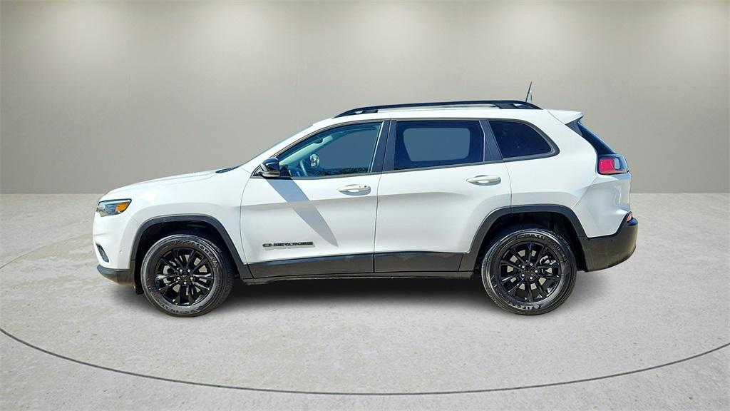 used 2023 Jeep Cherokee car, priced at $24,427