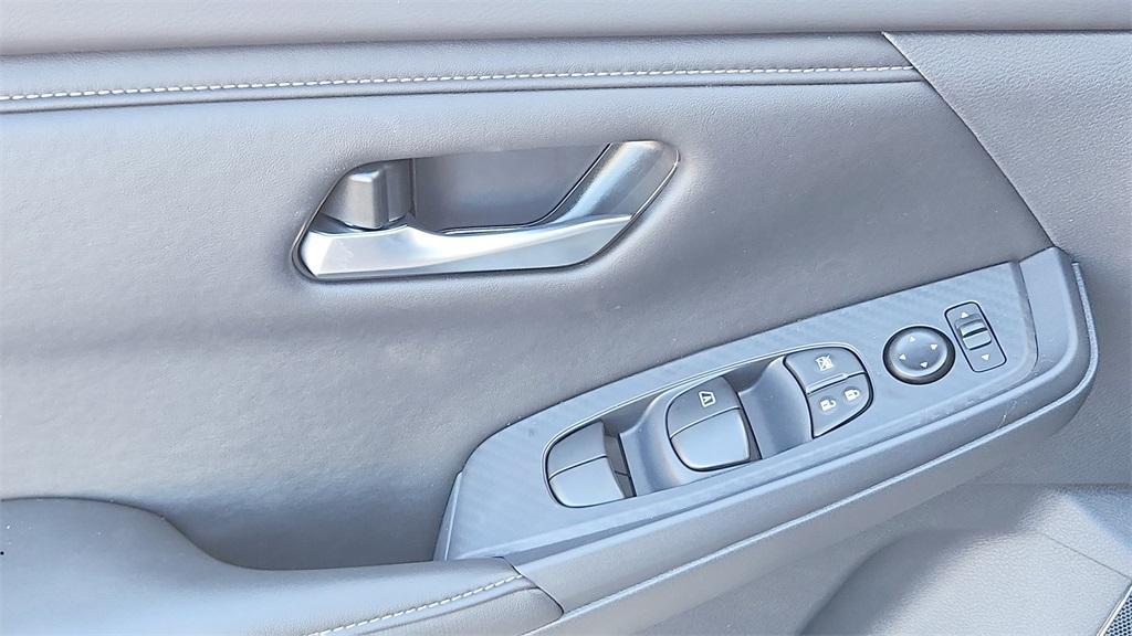 new 2025 Nissan Sentra car, priced at $21,373