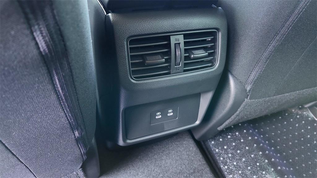 new 2025 Nissan Rogue car, priced at $32,081