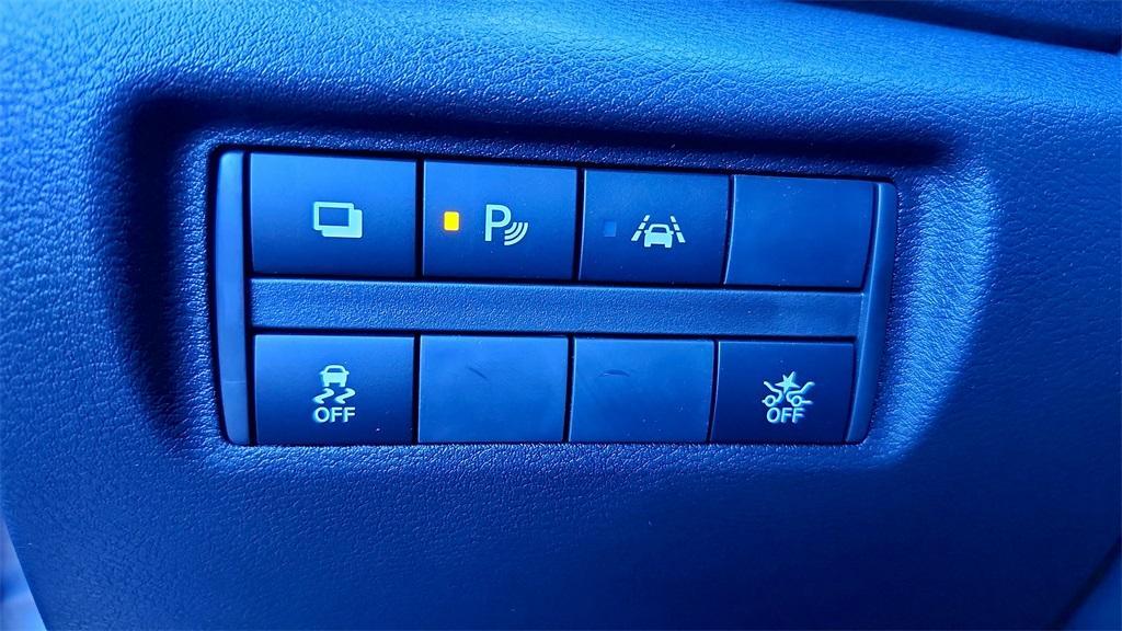 new 2025 Nissan Versa car, priced at $20,338