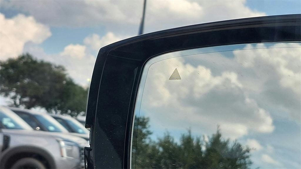 new 2025 Nissan Armada car, priced at $75,541