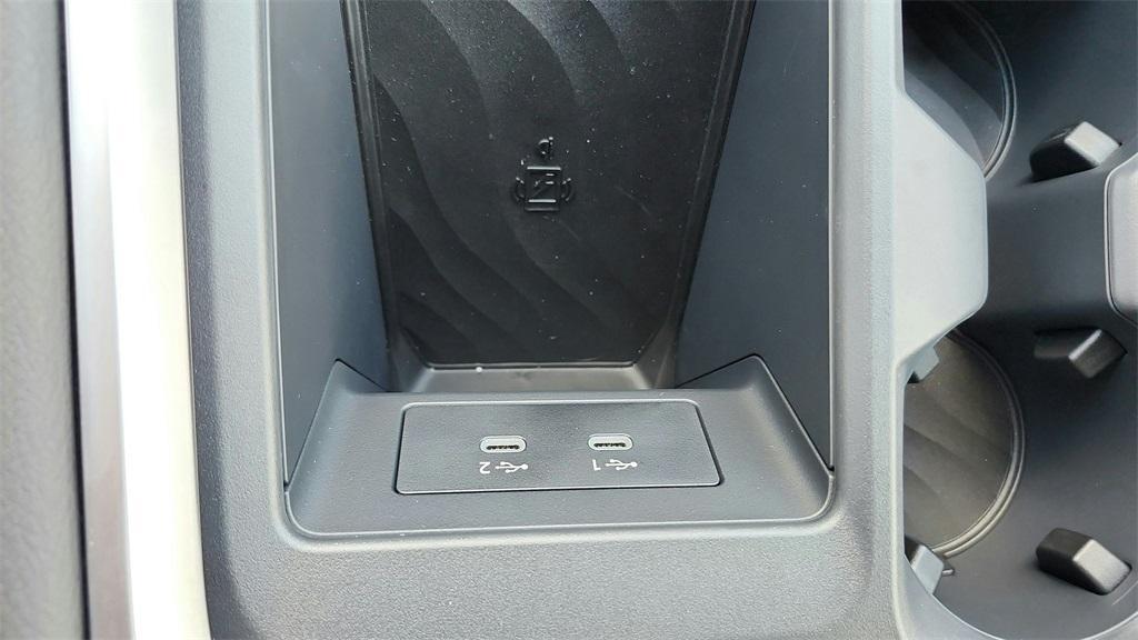 new 2025 Nissan Armada car, priced at $75,541