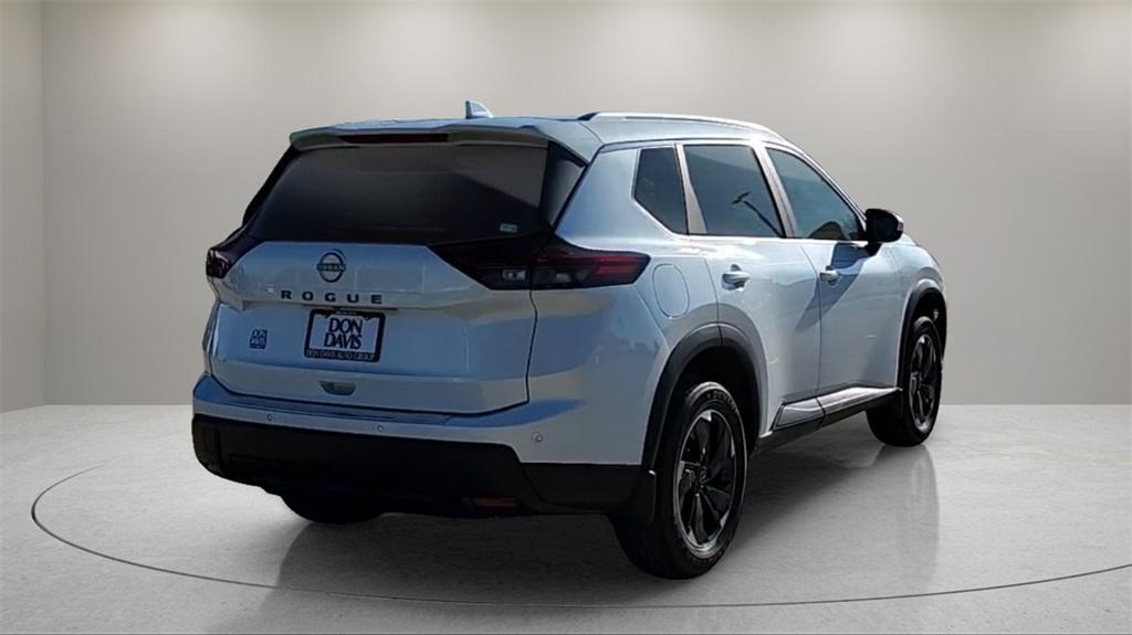 new 2025 Nissan Rogue car, priced at $31,556