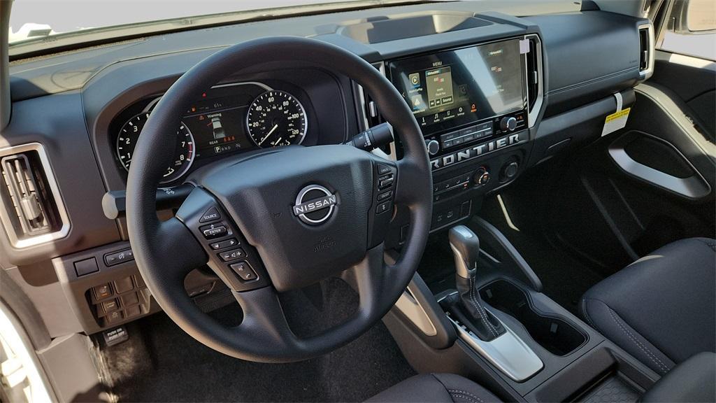 new 2025 Nissan Frontier car, priced at $46,807