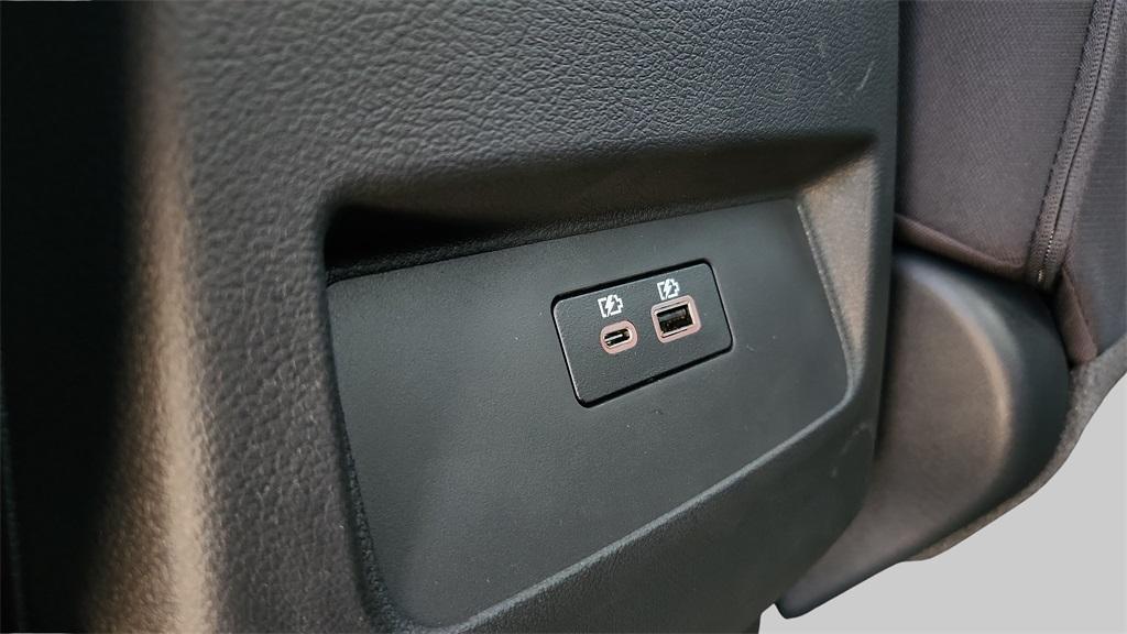 new 2025 Nissan Frontier car, priced at $46,807