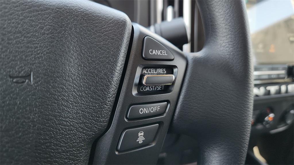new 2025 Nissan Frontier car, priced at $39,112
