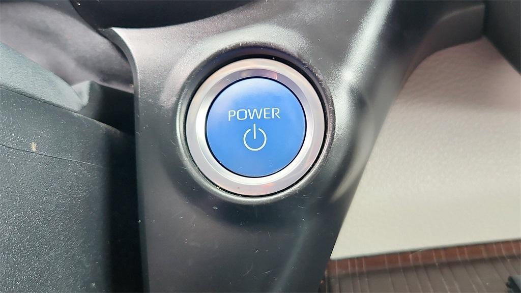 used 2023 Toyota Sienna car, priced at $39,971