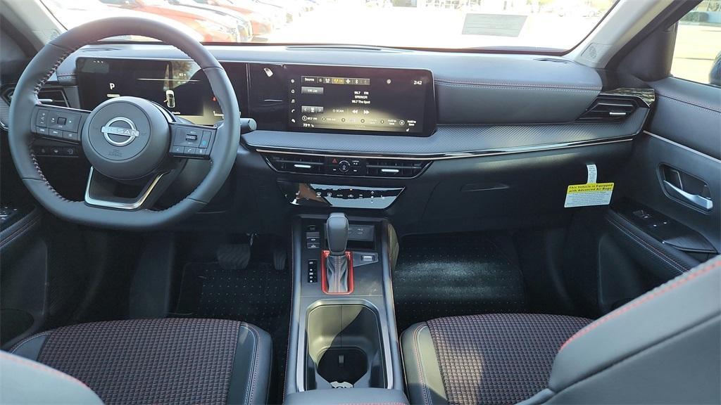 new 2025 Nissan Kicks car, priced at $30,711