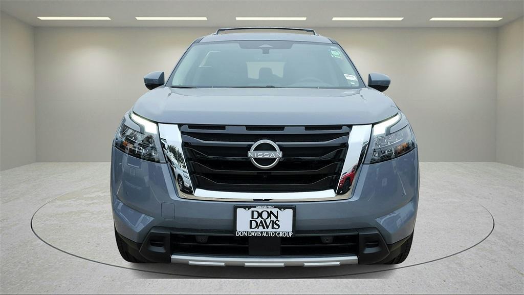 new 2025 Nissan Pathfinder car, priced at $50,617