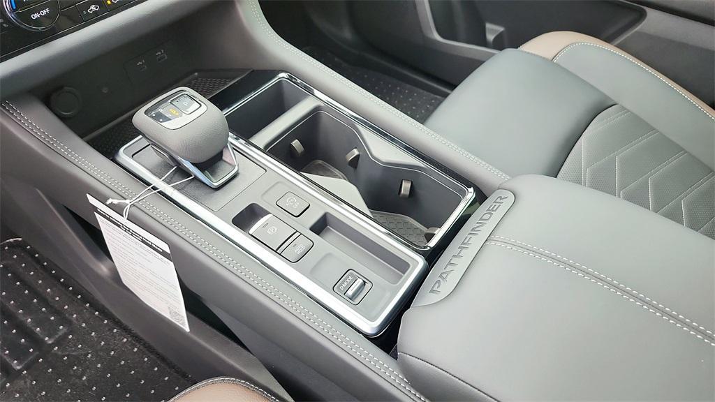 new 2025 Nissan Pathfinder car, priced at $48,299