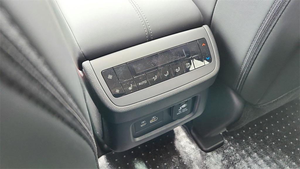 new 2025 Nissan Pathfinder car, priced at $48,299