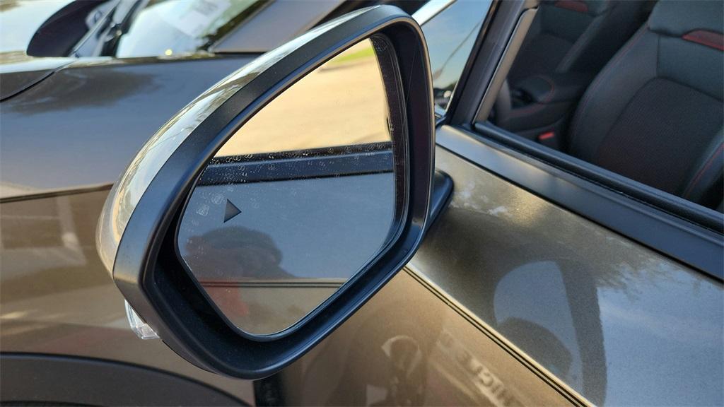 new 2025 Nissan Kicks car, priced at $27,243