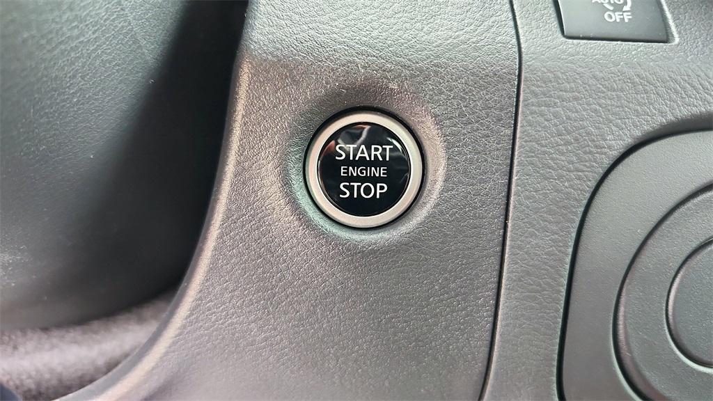 new 2025 Nissan Frontier car, priced at $42,636