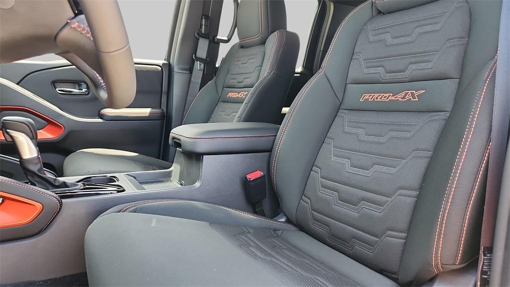 new 2025 Nissan Frontier car, priced at $40,381