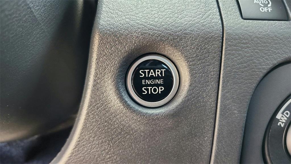 new 2025 Nissan Frontier car, priced at $40,381