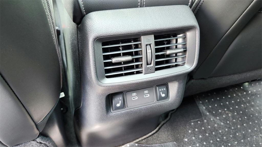 new 2025 Nissan Murano car, priced at $48,860