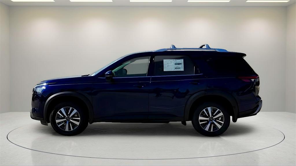 new 2025 Nissan Pathfinder car, priced at $40,939