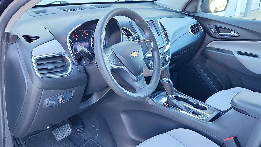 used 2021 Chevrolet Equinox car, priced at $14,000