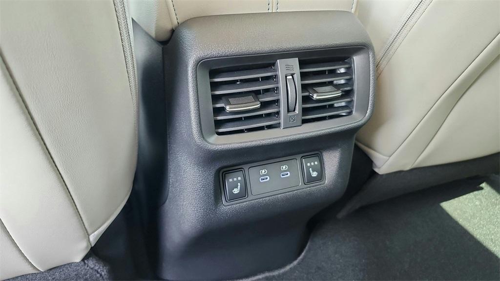 new 2025 Nissan Murano car, priced at $49,313