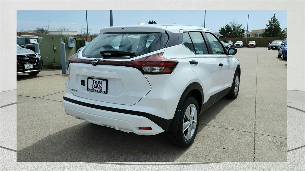 new 2025 Nissan Kicks Play car, priced at $20,347