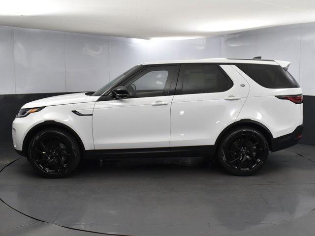 new 2024 Land Rover Discovery car, priced at $66,175