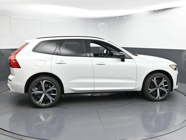 new 2025 Volvo XC60 Plug-In Hybrid car, priced at $71,725