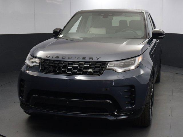 new 2024 Land Rover Discovery car, priced at $77,078