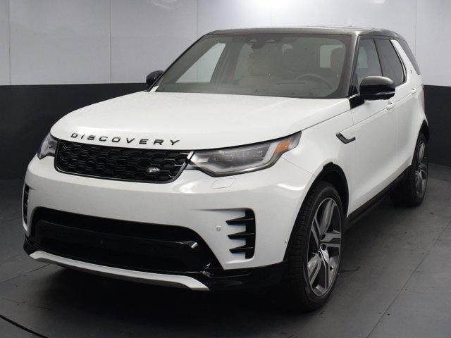 new 2024 Land Rover Discovery car, priced at $82,088