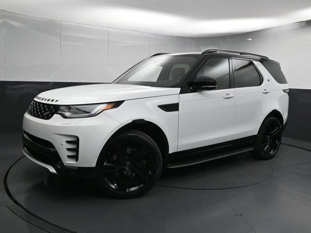 new 2025 Land Rover Discovery car, priced at $80,525