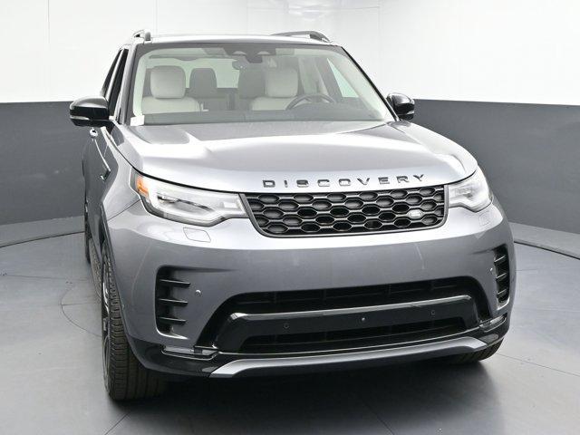 new 2025 Land Rover Discovery car, priced at $77,668