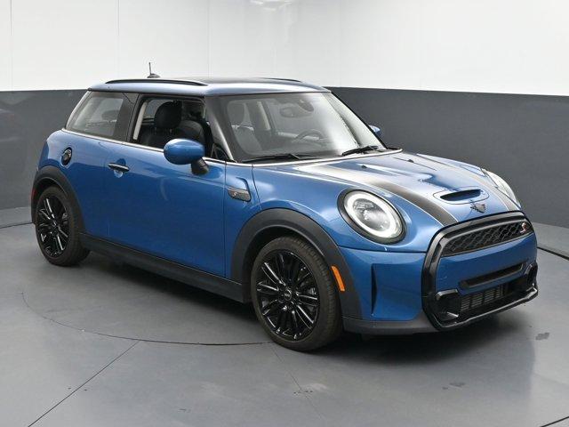 used 2024 MINI Hardtop car, priced at $29,798