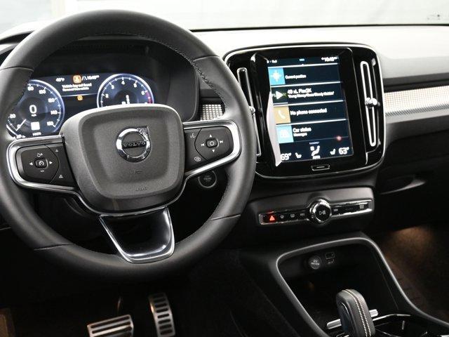 used 2022 Volvo XC40 car, priced at $34,576