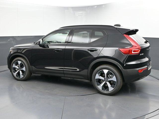 new 2025 Volvo XC40 car, priced at $48,315