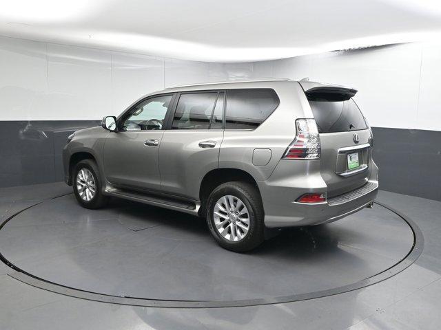 used 2022 Lexus GX 460 car, priced at $53,963