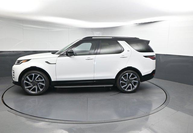 new 2025 Land Rover Discovery car, priced at $74,225