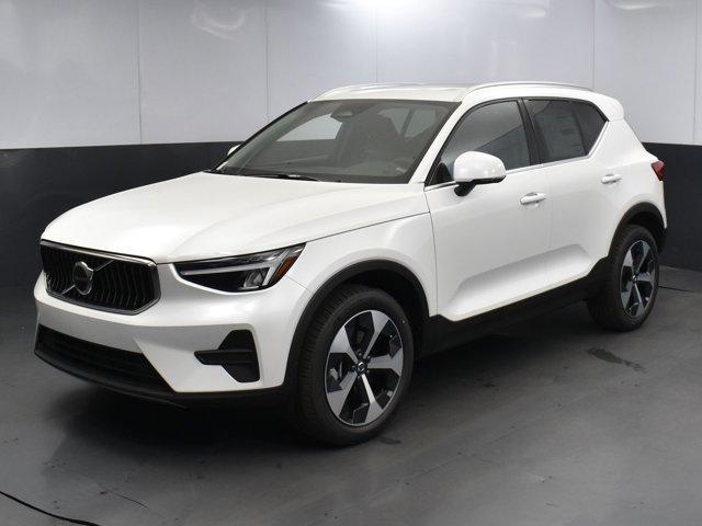 new 2024 Volvo XC40 car, priced at $45,845