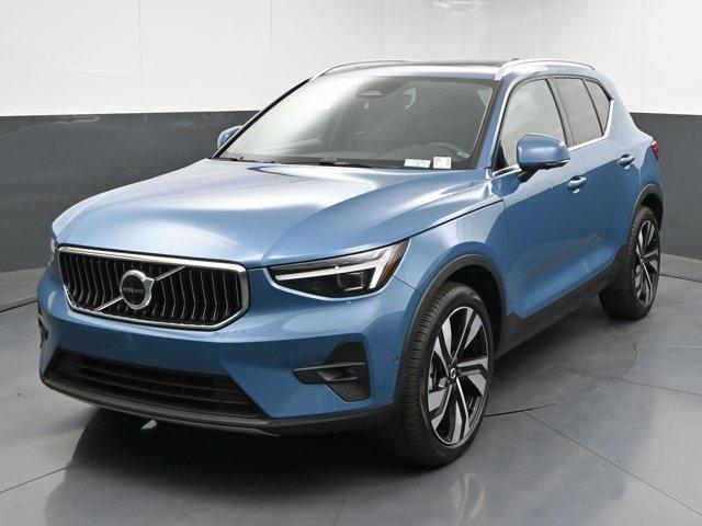 used 2024 Volvo XC40 car, priced at $39,990