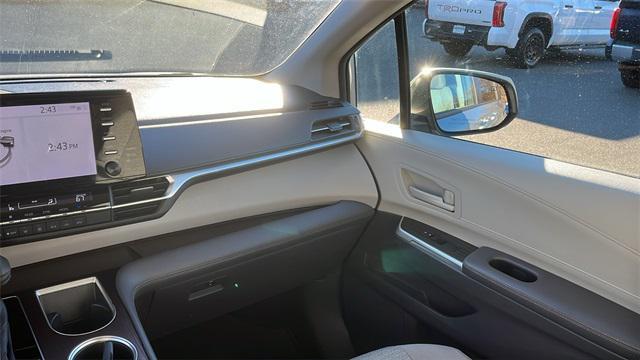 used 2022 Toyota Sienna car, priced at $35,995