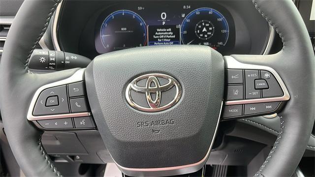 used 2024 Toyota Highlander car, priced at $52,495