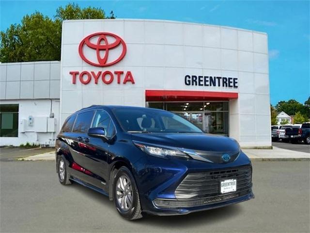 used 2021 Toyota Sienna car, priced at $34,995