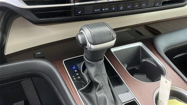 used 2023 Toyota Sienna car, priced at $39,995