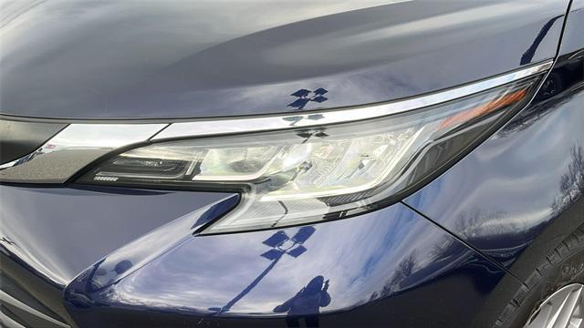 used 2023 Toyota Sienna car, priced at $39,995