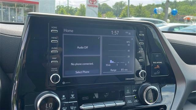 used 2022 Toyota Highlander car, priced at $32,695