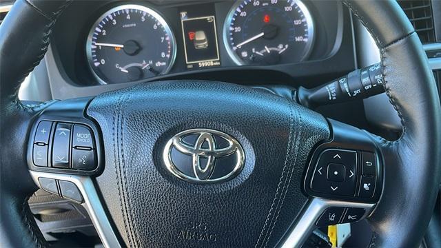 used 2017 Toyota Highlander car, priced at $21,495