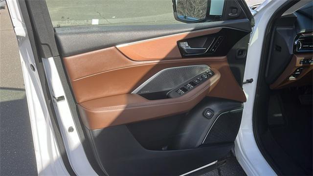 used 2023 Acura MDX car, priced at $38,709