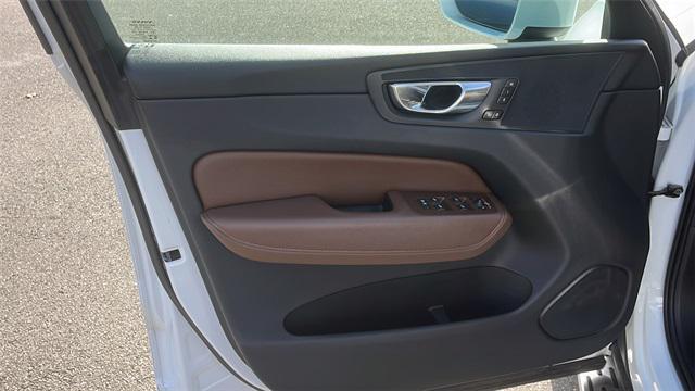 used 2020 Volvo XC60 car, priced at $25,995