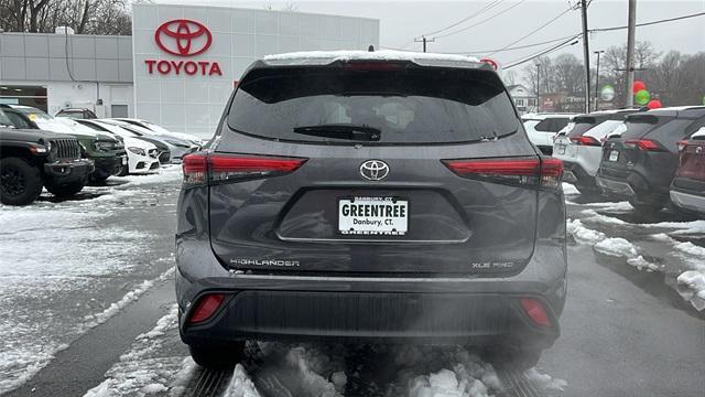 used 2022 Toyota Highlander car, priced at $37,995