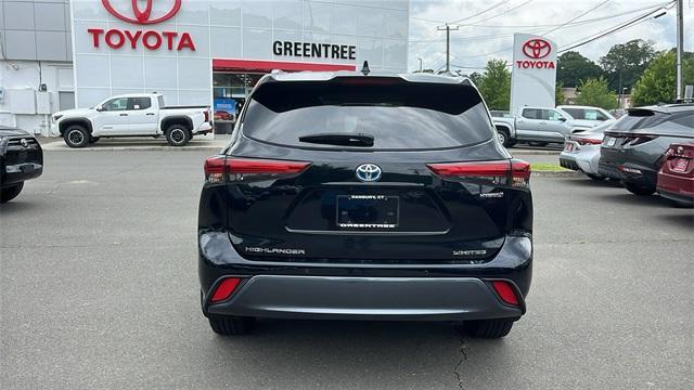 used 2022 Toyota Highlander Hybrid car, priced at $39,452