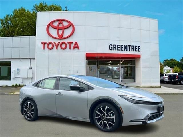 new 2025 Toyota Prius Plug-In Hybrid car, priced at $43,108
